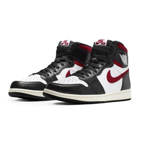 Jordan 1 Retro High - "Not for Resale" Varsity Red - Nike - 10 US / 9 UK / 44 EUR