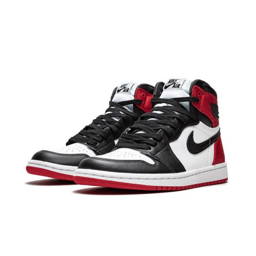 Jordan 1 Retro High - Satin Black Toe (W) - 12 US / 9.5 UK / 44.5 EUR 