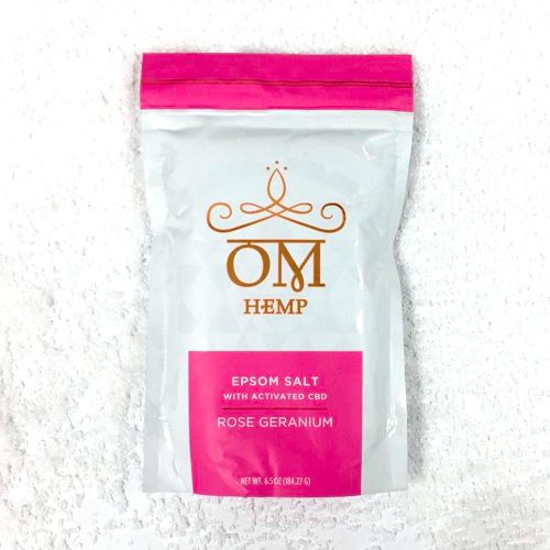 Sales de baño Epsom con CBD activo de Om Wellness - Geranio Rosa