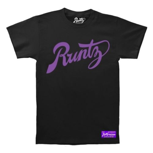 Camiseta ''Script'' de Runtz - Negro & Morado