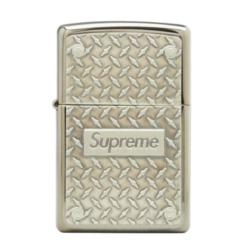 Supreme Zippo